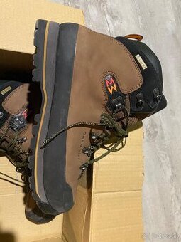 Garmont 46 nove turisticke topanky