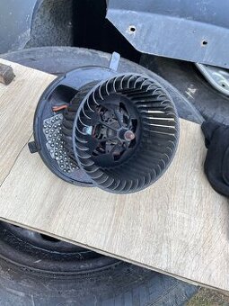 Ventilator kúrenia octavia 2