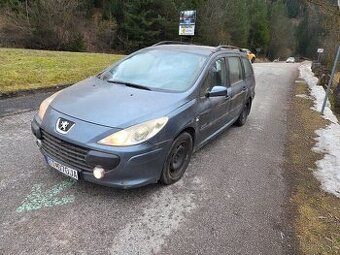 Rozpredám na diely peugeot 307 sw