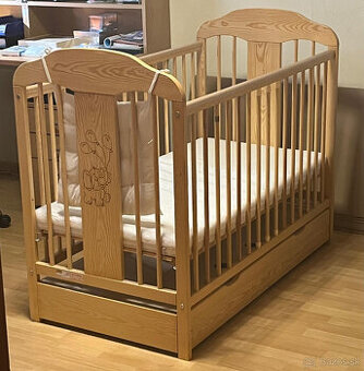 Detská postielka aj s matracom