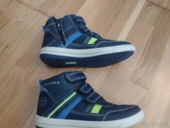 Prechodné topánky. V 36