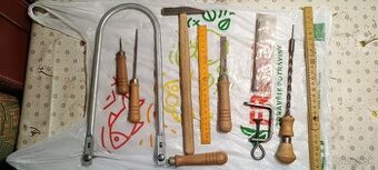 Retro lupienkova pila so sadou na vyrezavanie