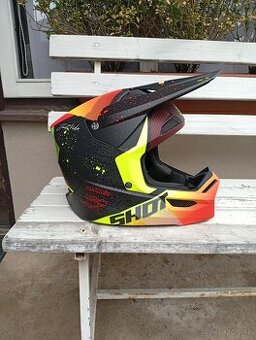 Prilba červená žltá fluo L