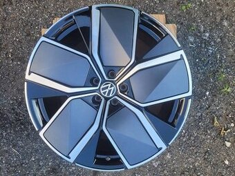 Alu disky Volkswagen Touareg 3 Leeds R21