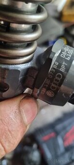 Vstrekovače 038 130 073BQ