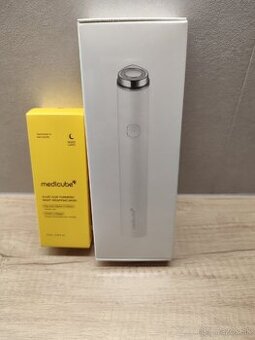 MEDICUBE AGE-R Booster Pro Mini + zlupovacia maska na tvár