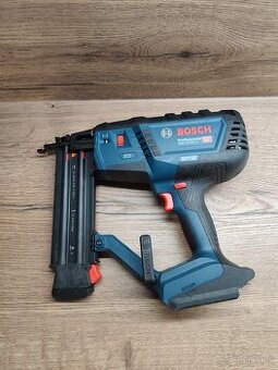 Bosch gnh 18V-50M klincovačka do betónu