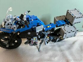 LEGO TECHNIC BMW motorka - 1