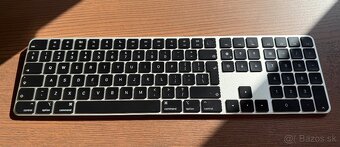Magic Keyboard s Touch ID a Num Lightning