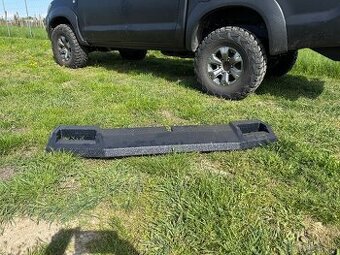 Mercedes G W463 strešný spoiler