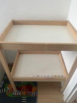 Prebalovaci pult ikea - 1