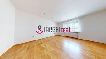 Spacious House with Garden for Rent in the Heart of Martin –