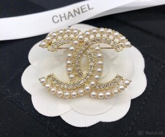 Brošňa Chanel - zlatá