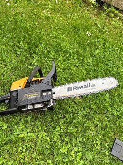 Motorova pila Riwall
