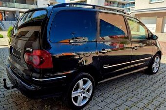 Volkswagen Sharan 2.0tdi 103kw 7miestny