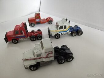 MATCHBOX CONVOY-MACK,LONG HAUL,SCANIA - POZRI DETAILNÉ FOTO