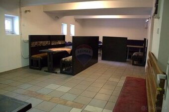 Prenájom komerčného priestoru 74 m2, Dolný Kubín