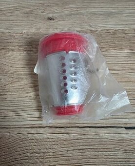 Tupperware planžeta do mlynčeka- väčšie očká
