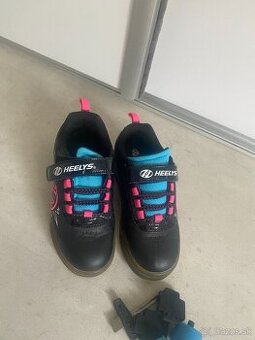 Heelys tenisky