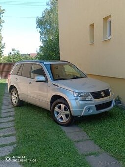 SUZUKI GRAND VITARA 1,9 DDiS 4x4 r.v.2011 KOŽA NAVIGÁCIA - 1