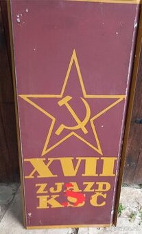 Staré plechové cedule z čias socializmu