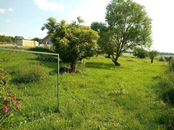 Ponúkam peknú záhradu ...