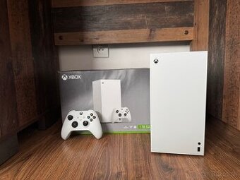 XBOX SERIES X 1TB SSD v záruke