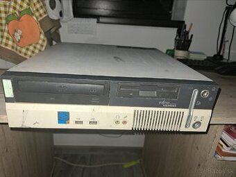 Retro PC Fujitsu Siemens SCENIC E600 (Pentium 4, i865G)
