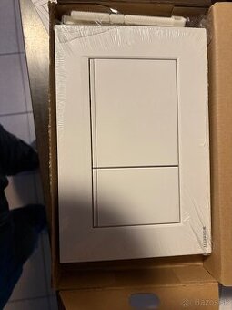 Predám ovládacie tlačidlo Geberit Sigma 30 2 ks