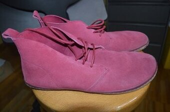 predam krasne kozene topanky Vivobarefoot