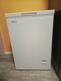 Truhlicová mraznička