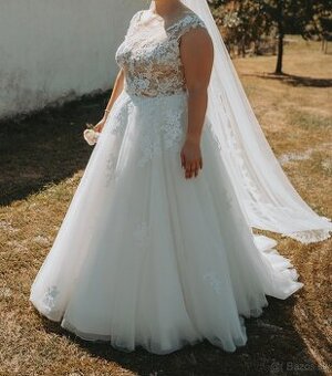 Svadobné šaty značky Pronovias