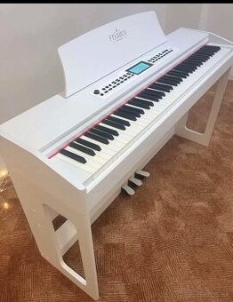 digitálne piano klavir