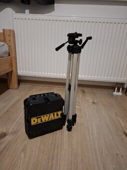 Krížový laser DeWalt DW088CG