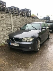 BMW e87-rozpredam na náhradné diely cele auto