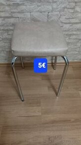 Malá čalúnená stolička-nová koženka