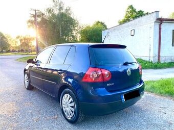 Volkswagen Golf5 1,6 75kw