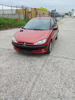 Peugeot 2061,4 55kw benzin