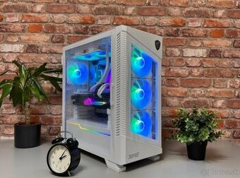 Ryzen 9 7950X3D\32GB\RX 7900XTX\SSD\1000W Zdroj