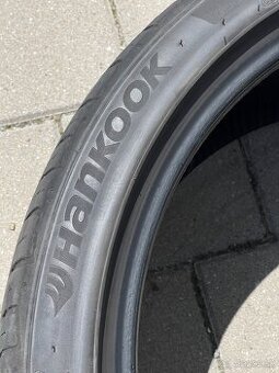 Letné pneumatiky Hankook 285/35 R22 106Y – použité, SUV