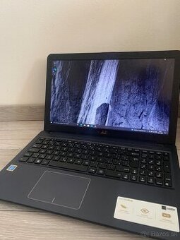 Predám notebook ASUS X543UA – 12GB RAM, SSD 128GB