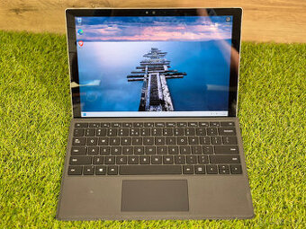 Microsoft Surface Pro 4 - Intel i5-6300U, 128GB SSD, Win 11