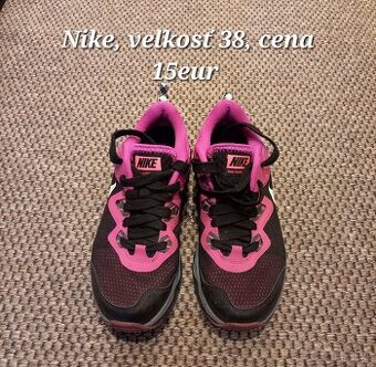Nike, veľkosť 38