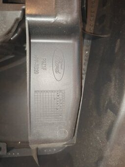 Palubná doska Ford Transit Connect
