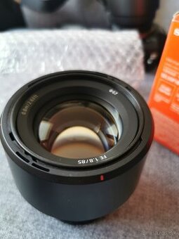 Objektiv Sony fe 85mm f 1.8