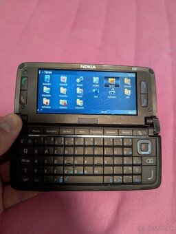 Nokia E90