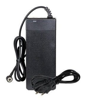 Nabíjačka pre kolobežku Xiaomi 4 Mi4 Pro Lite 36V 41V 2A