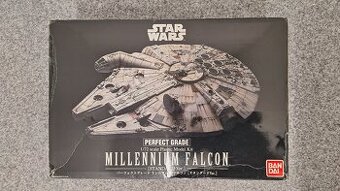 Predám plastikový model Millennium Falcon - Star Wars 1:72