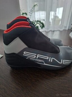 Topanky na bežky 37