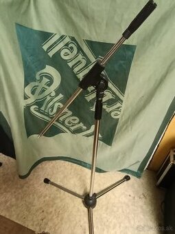 Predám stojan na mikrofón